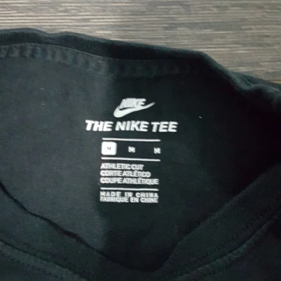 Girls Nike Tee Black - Picture 4 of 6